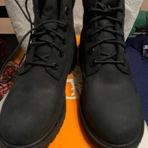 NWT Timberland premium 6 in waterproof boot black nubuck juniors size 5